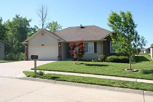 2907 Woods Crossing Dr Photo 1