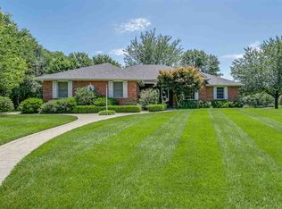 301 Meadow Rd, El Dorado, KS 67042