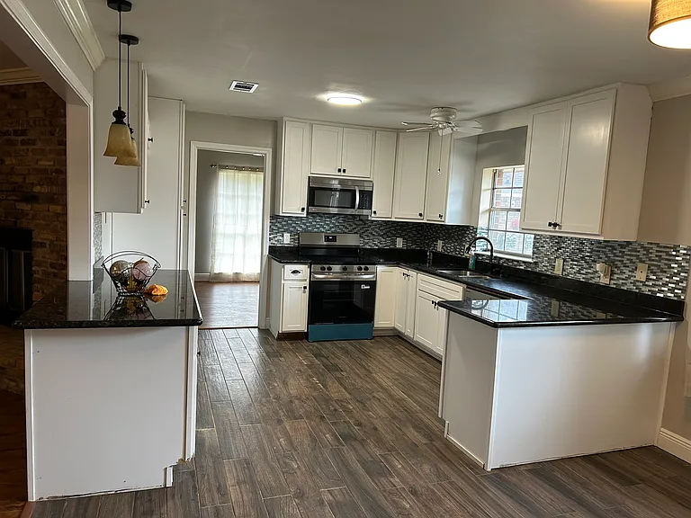 1213 Stokley Pl — Photo 5
