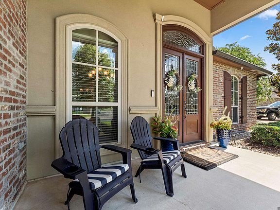 2nd image of 36516 Oak Park Ave
