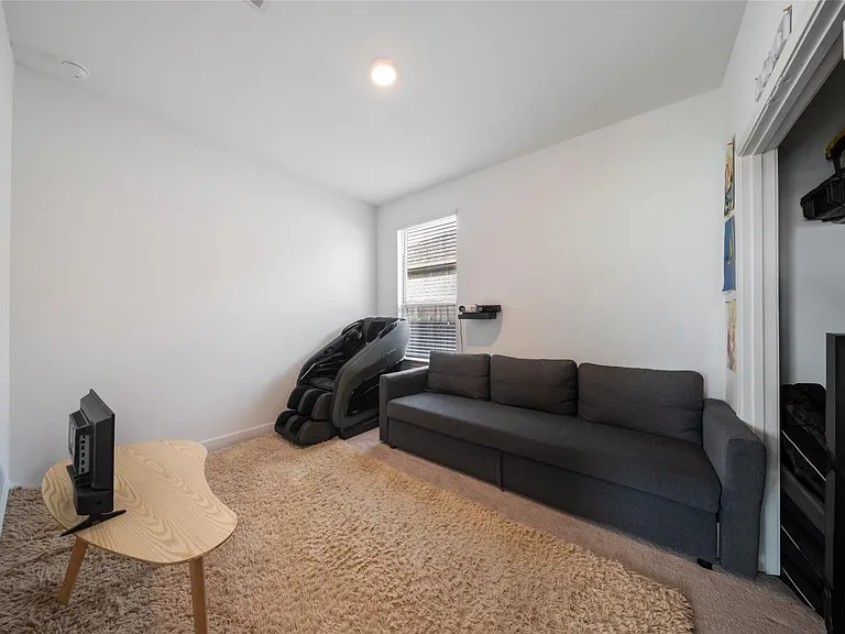 21126 Coral Blossom Ln — Photo 5