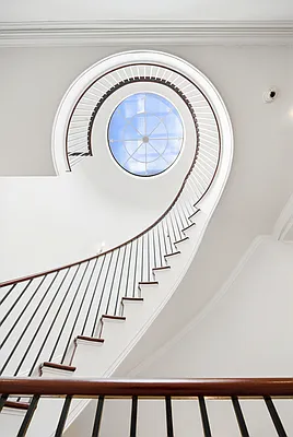 Building, photo 2
