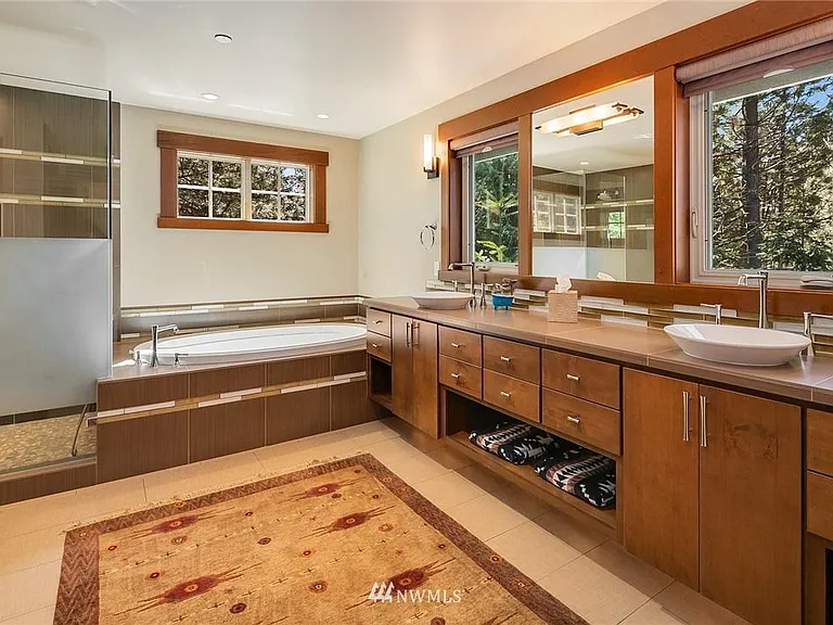 230 Equinox Dr — Photo 12