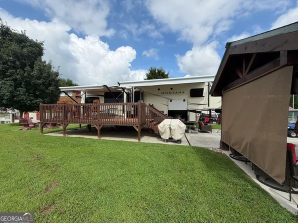 218 Mountain Creek Rd #55, Blairsville, GA 30512