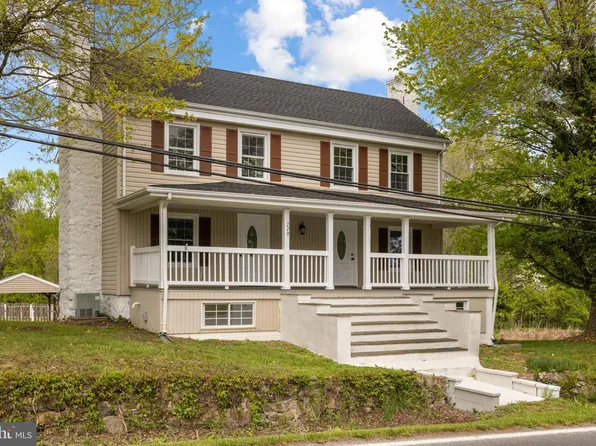 779 Viewtown Rd, Amissville, VA 20106