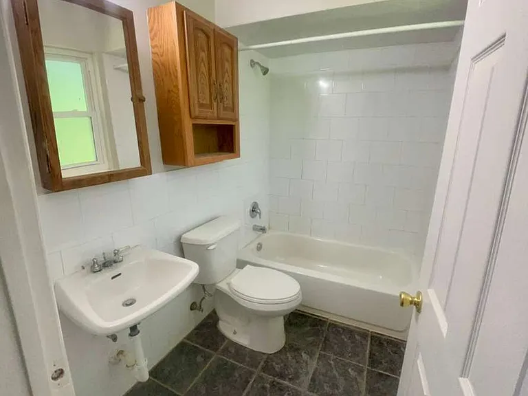 2145 Kingsford Dr — Photo 11