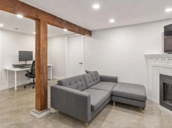 (undisclosed Address), Vancouver, BC V5L 1Y7