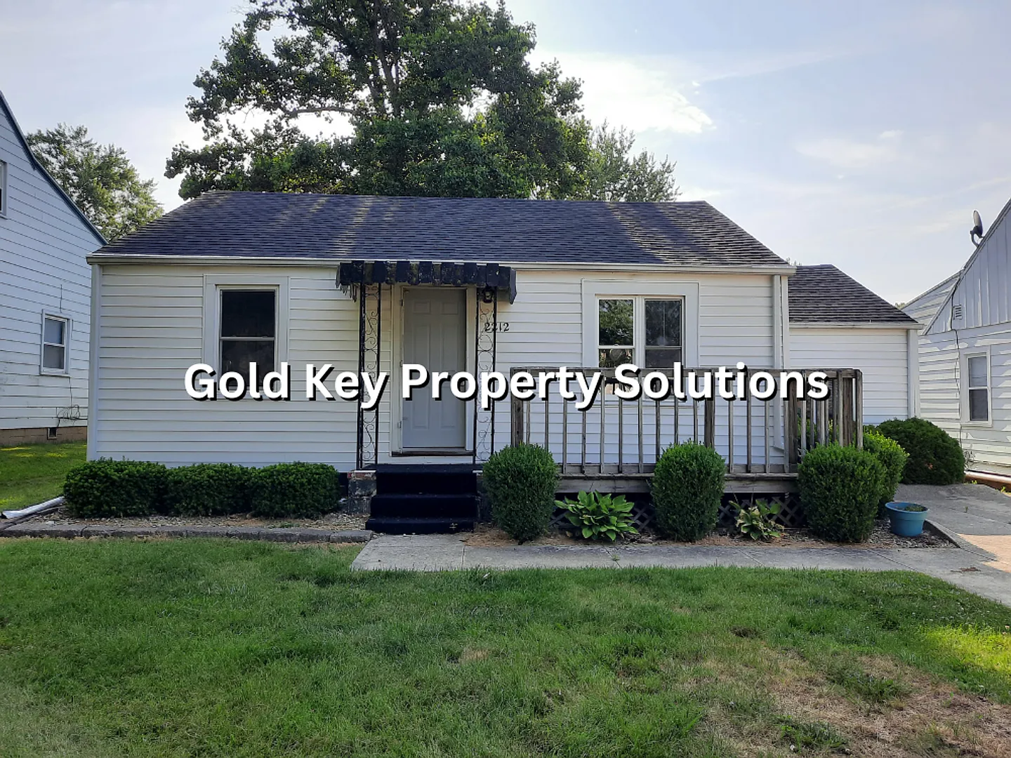 Muncie 4 Br 1 Ba House Near Ball State With Washer/Dryer And Fenced Back Yard No Section 8 — Photo 2