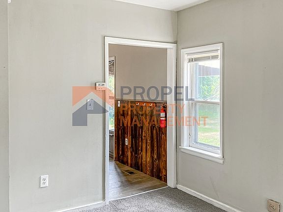 5th image of 5614 S Wayne Rd #1