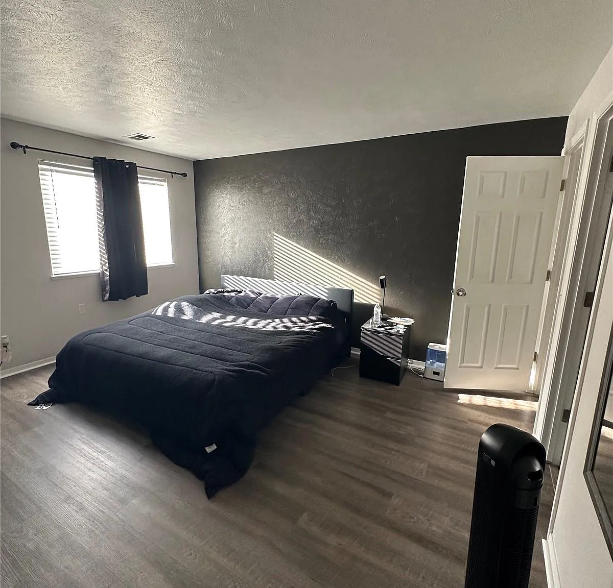 1 bed, 800 sqft, $1,650 — Photo 2