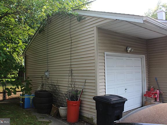 2nd image of 222 Ogden Station Rd
