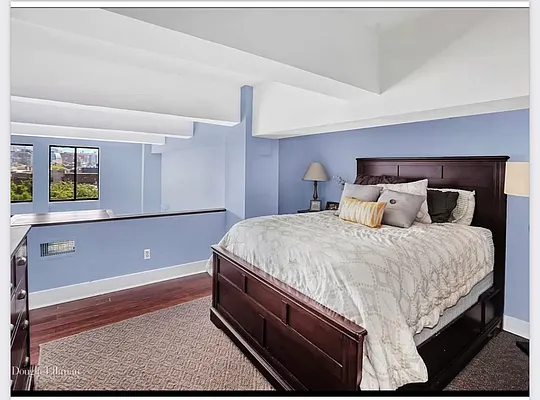 Rented by Compass | media 25