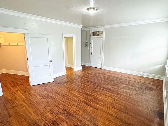 4th image of 1 N Broadway APT 20