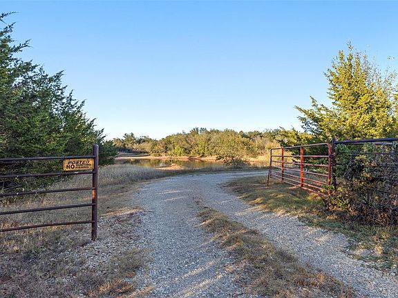 4th image of 560112 E Etowah Rd