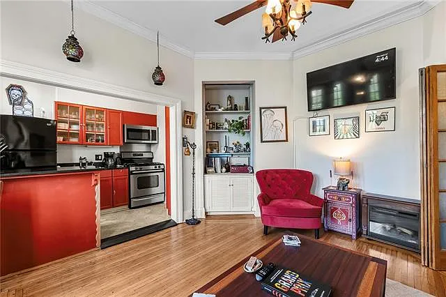 2801 Saint Charles Ave #106-G — Photo 9