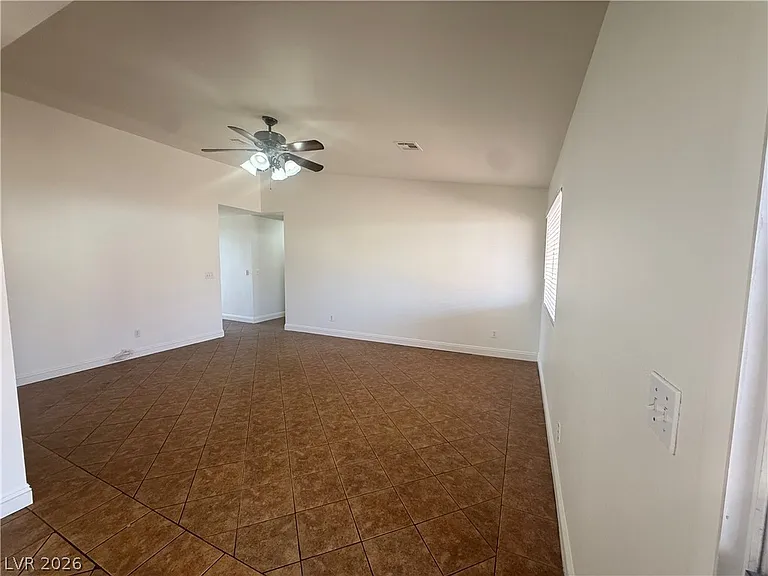 3130 Meadow Flower Ave — Photo 27