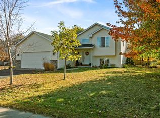 1313 Meadow View Dr, Princeton, MN 55371