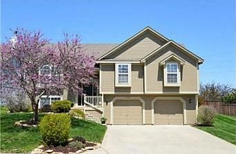 2nd image of 21904 W 51st Pl