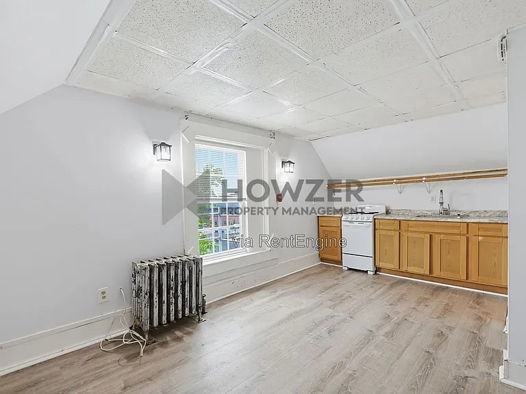 109 Green St #9 — Photo 2