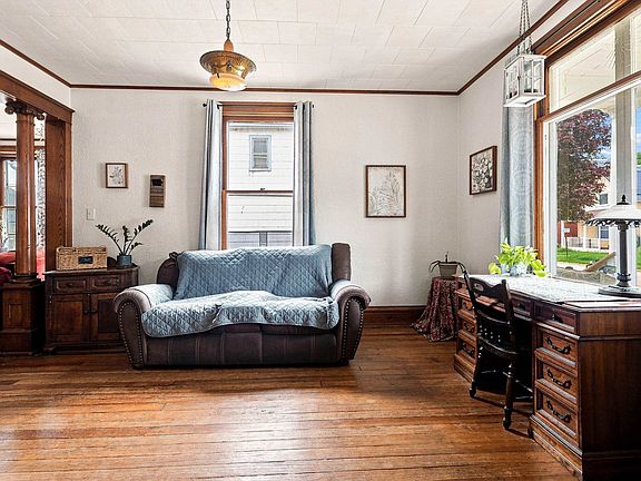 5th image of 1408 Lincoln Ave