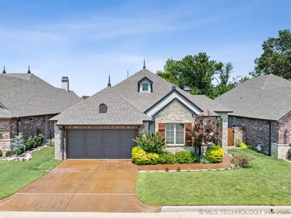 3818 W Phoenix Pl, Broken Arrow, OK 74011