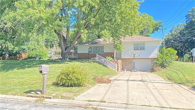 1st image of 3801 N 29th St