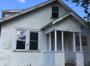 413 4th St SW, Minot, ND 58701