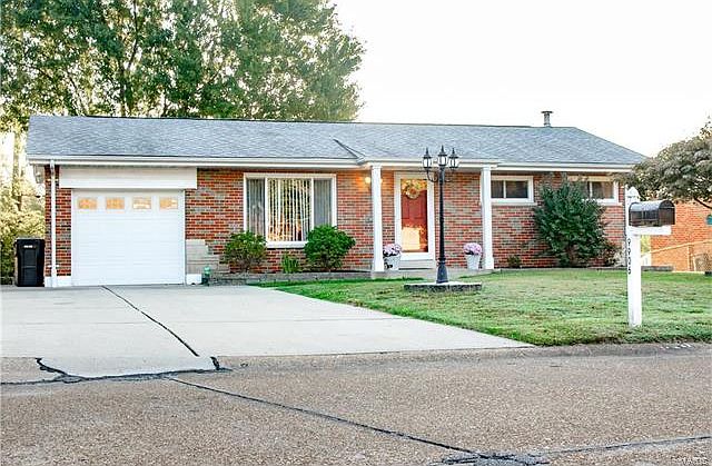 1st image of 9906 Madaford Ln