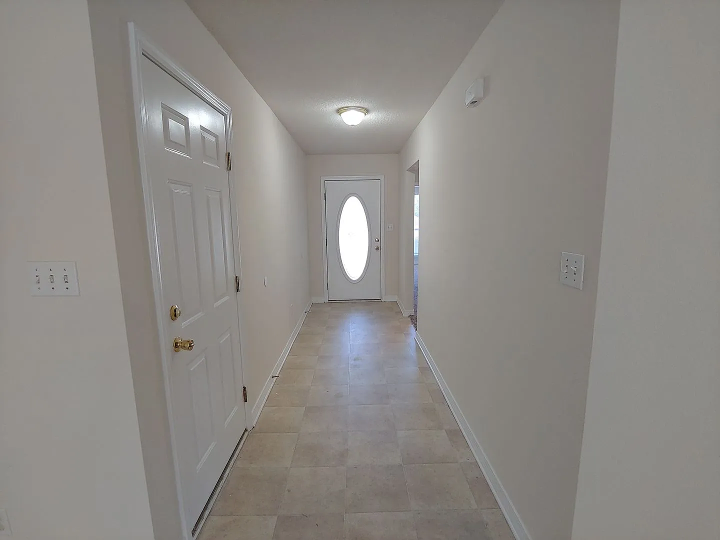Recently remodeled 3BR/2BA with fenced yard — Photo 2