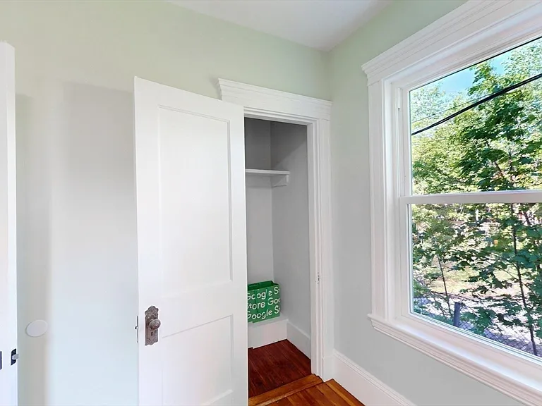 294 Park St #294 — Photo 9
