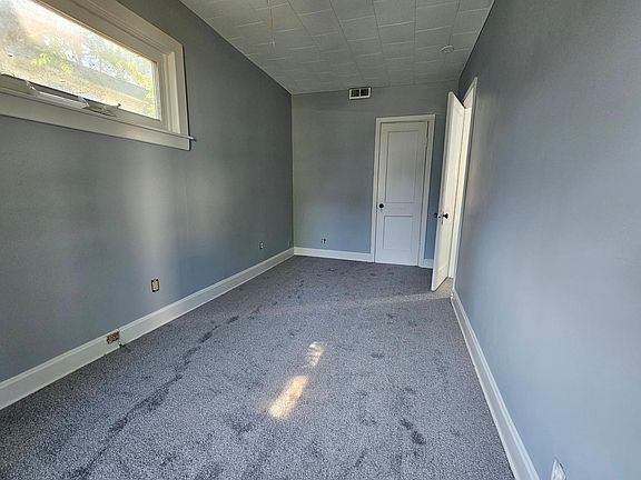 3rd image of 48 5th Ave #1
