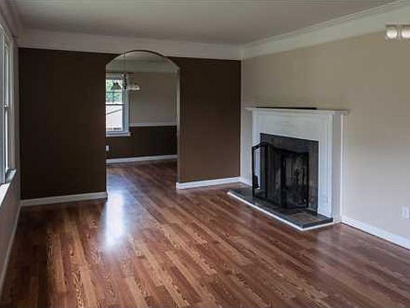 4th image of 2150 McBurney Dr