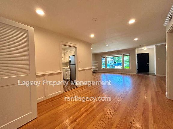 5th image of 1149 8th Ave
