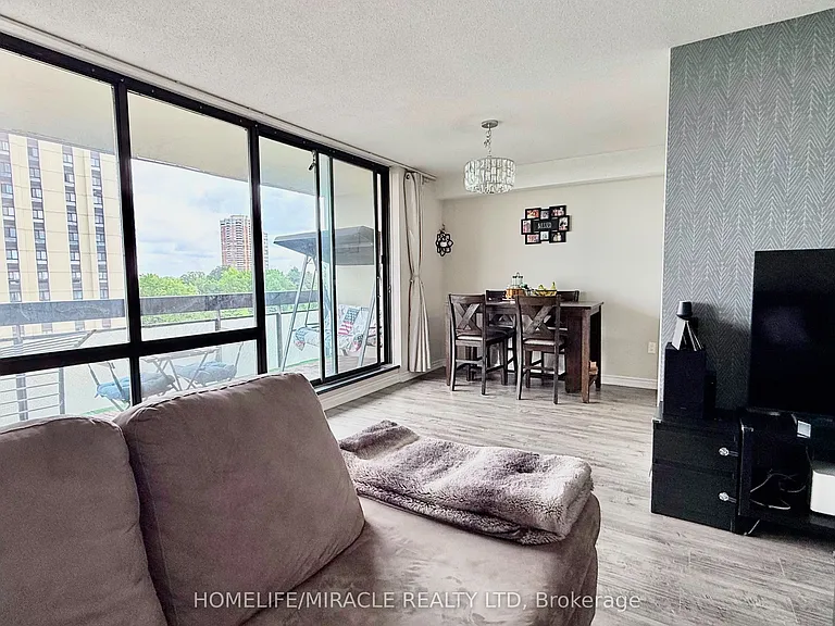 260 Seneca Hill Dr #1012S — Photo 5