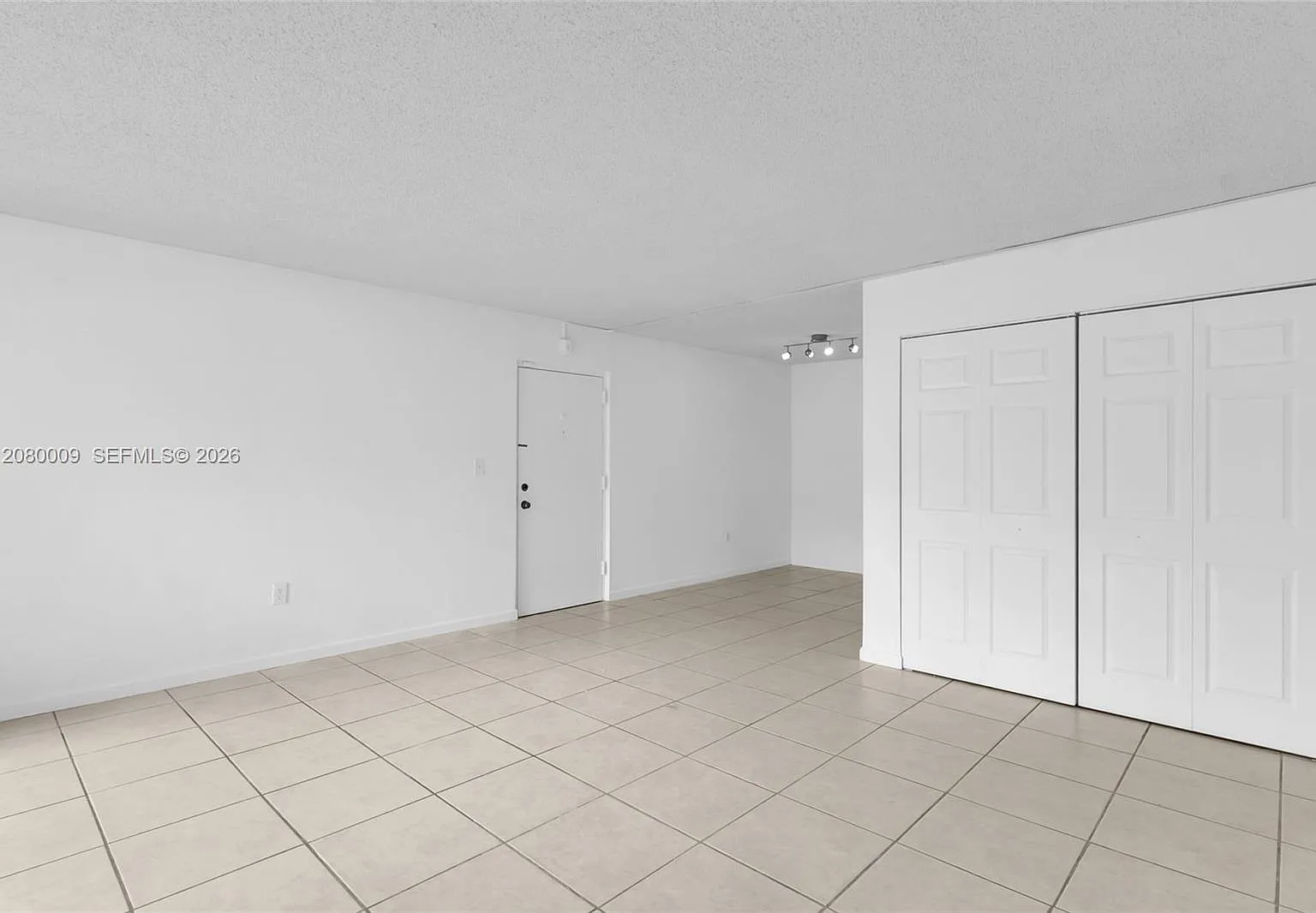 Cypress Village Condo — Photo 4