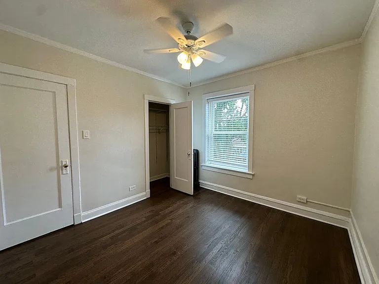 1377 W Greenleaf Ave #3S — Photo 14