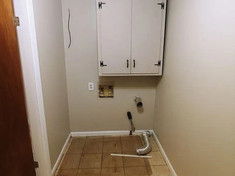 10005 Raymond Dr — Photo 19