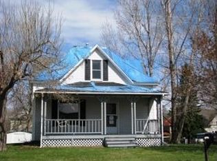 609 E Railroad Ave, Colfax, WI 54730