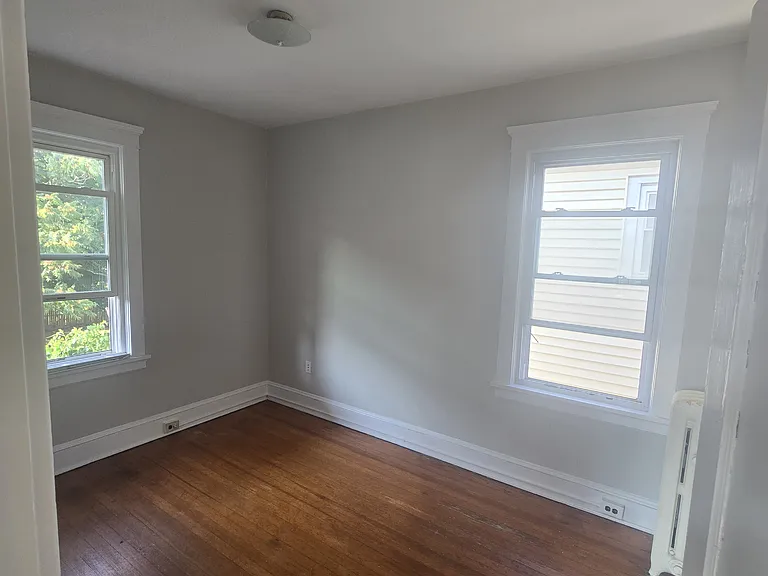 239 Hamilton St #B — Photo 10