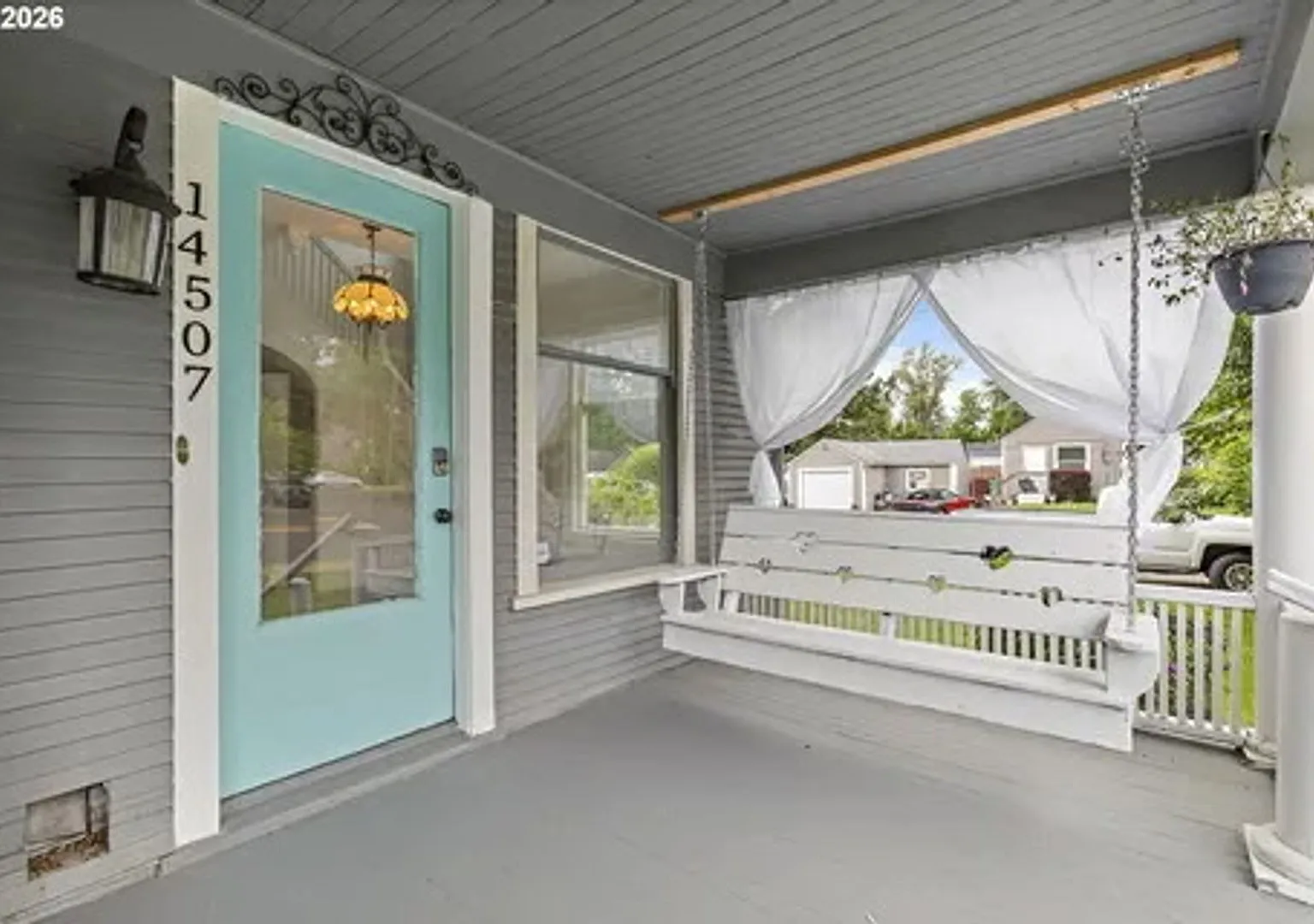 Charming 3 bed, 2 bath + Den rental home in Milwaukie! — Photo 3