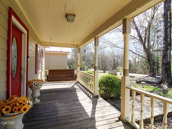 2nd image of 2425 Antioch Rd