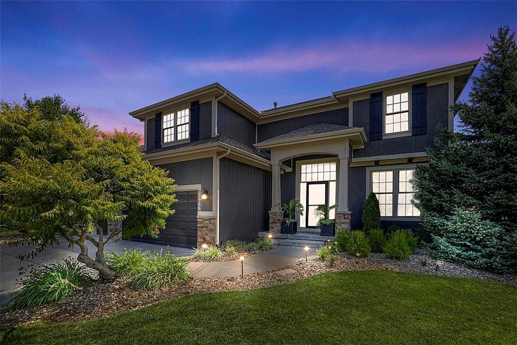 16627 S Lind Rd, Olathe, KS 66062 | MLS #2452970 | Zillow