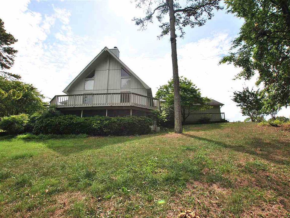 1st image of 122 Hidden Oaks Trl NE