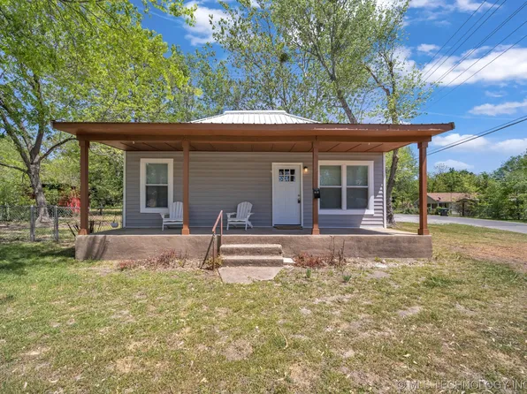918 N Vinita Ave, Tahlequah, OK 74464