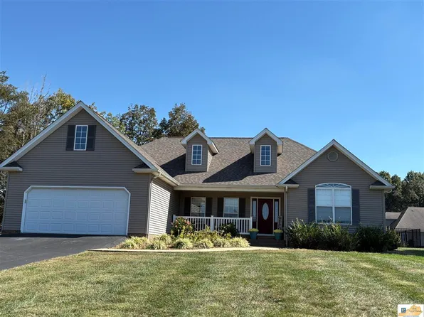 707 Megan Ln, Glasgow, KY 42141