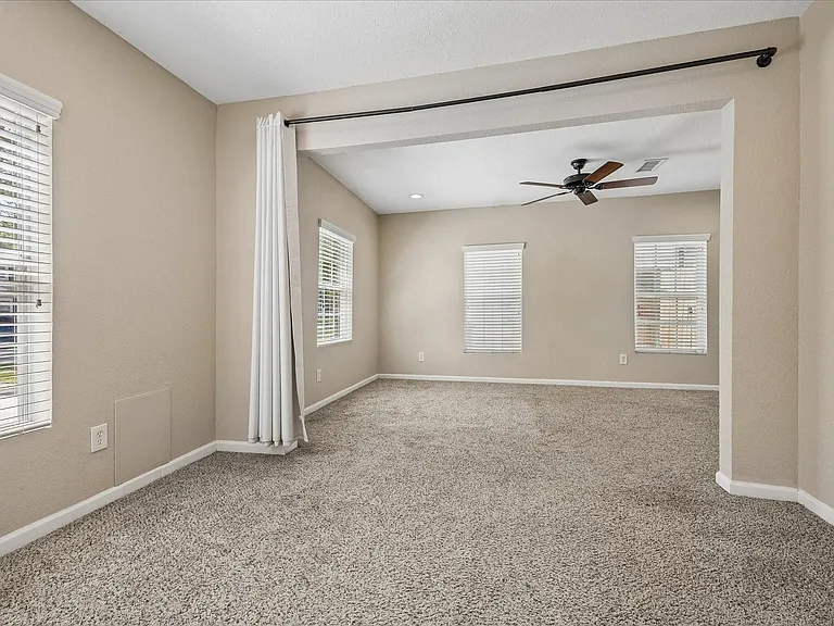 3817 Palm St — Photo 4