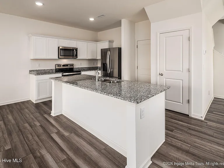 3413 Baybrooke Dr #A — Photo 14