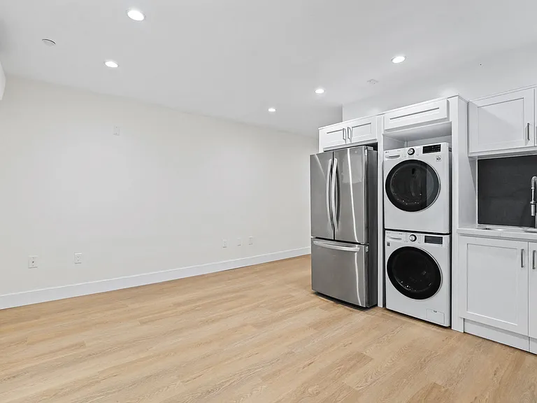 In-Suite Washer & Dryer