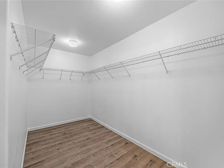 5855 Birkdale Ln — Photo 32