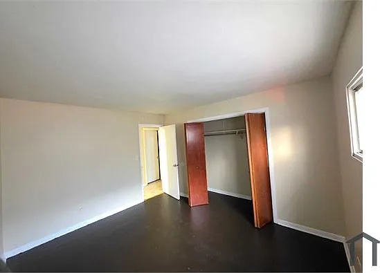 2 bed, 850 sqft, $1,600 — Photo 3